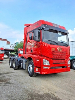 Xe đầu kéo Faw 2 cầu JH6 430HP [giá đầu kéo Faw 2 cầu 2026]